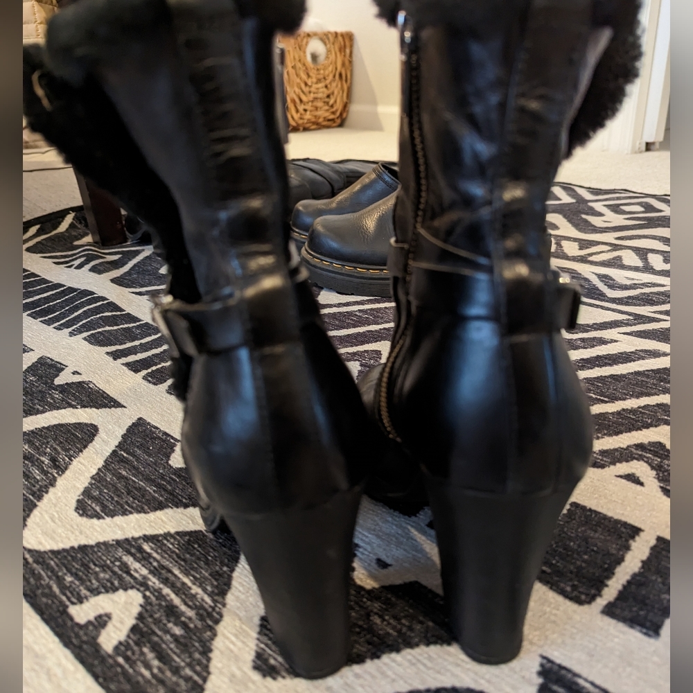 MICHAEL KORS Black Leather Booties Size 9 Side zip‎ ; side buckle - Picture 8 of 12